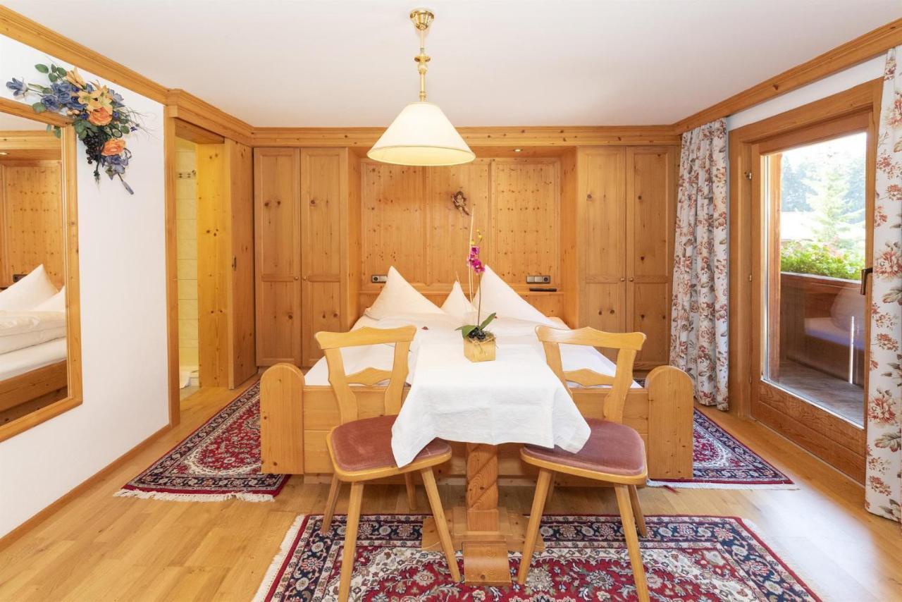 Pension Edelweiss Alpbach Exterior foto